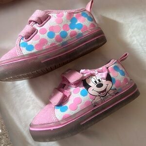 Minnie, mouse girls shoes, size 5